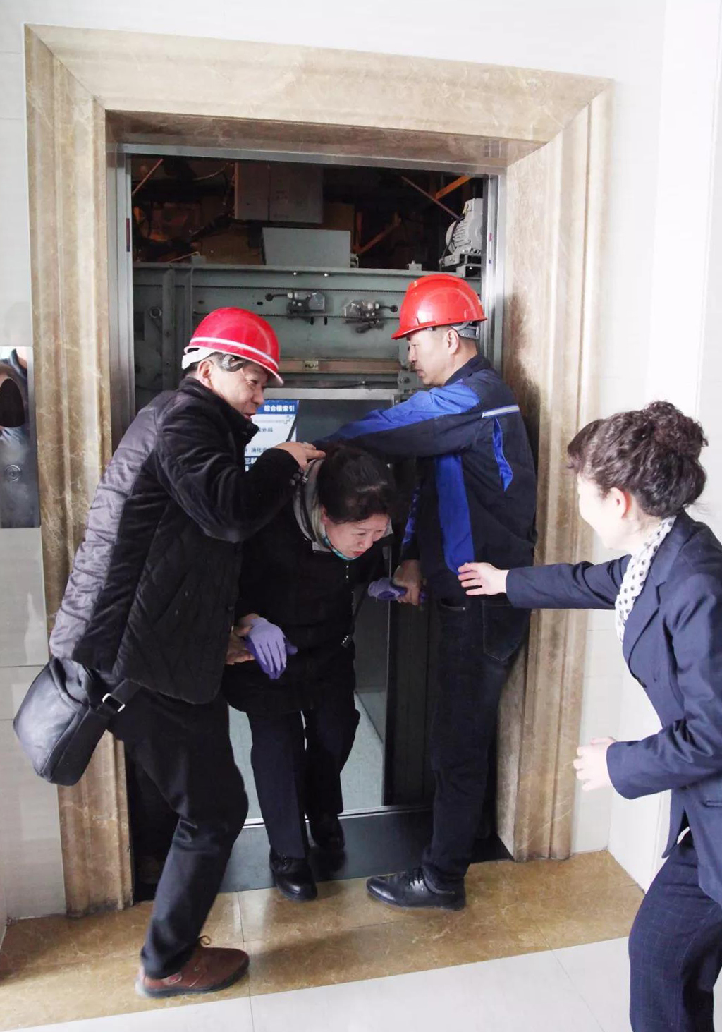 3ab77c49b9.jpg 微信圖片_20200109083233.jpg